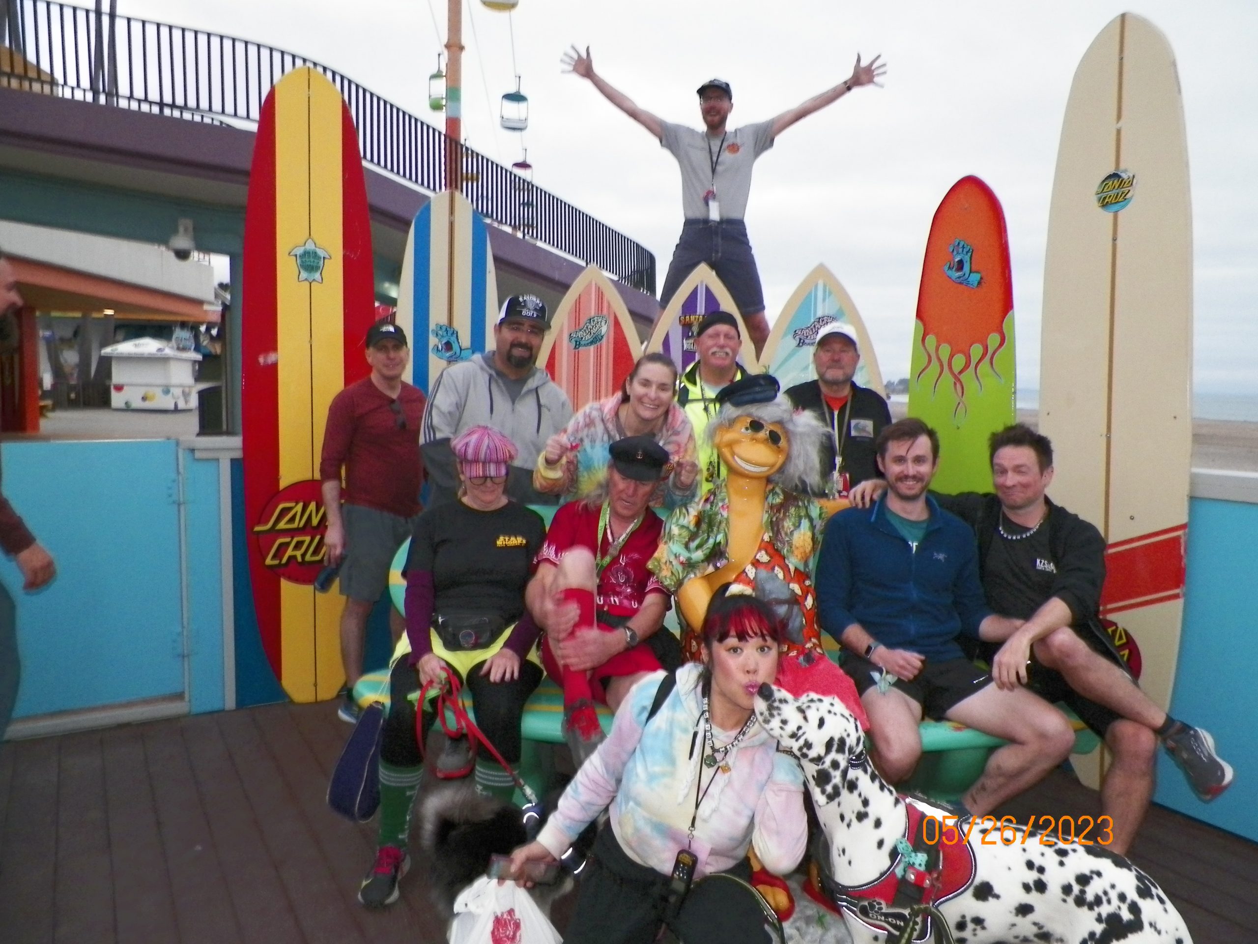 Hash Twelve47 Do a true CourtesyFlush this hare! Surf City Hash